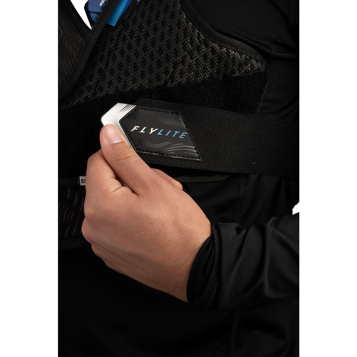 Bauer Vapor FLYLITE Intermediate Shoulder Pads