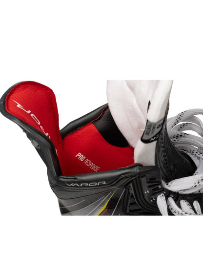 Bauer Vapor FLYPRO Senior Hockey Skate