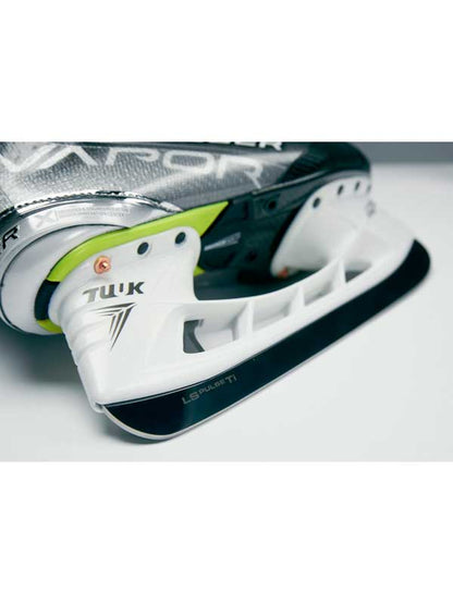 Bauer Vapor Hyperlite Intermediate Ice Hockey Skate