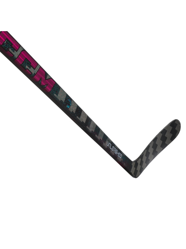 CCM Trigger Unleashed Pro Senior Stick