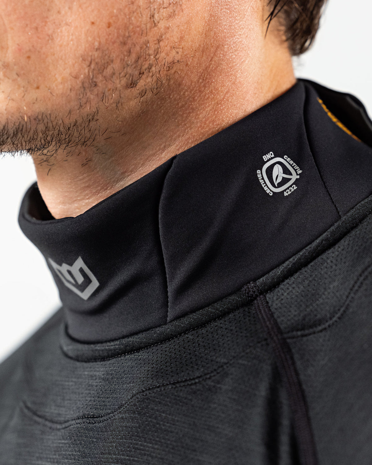 Warroad TILO Neck and Wrist Top